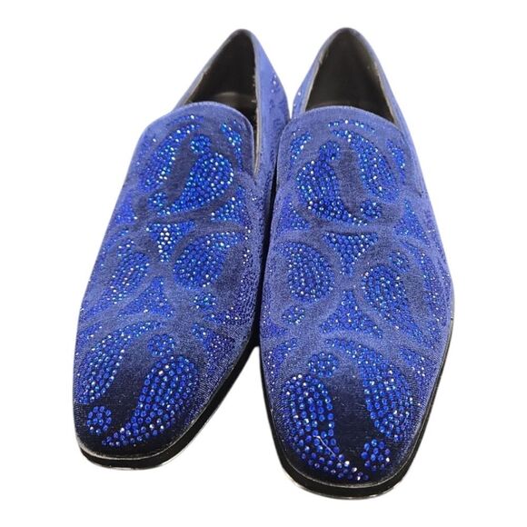 AFTER MIDNIGHT VINTNER VELVET COLLECTION:WINE CRYSTAL-STUDDED SMOKER SHOES. - Picture 4 of 7